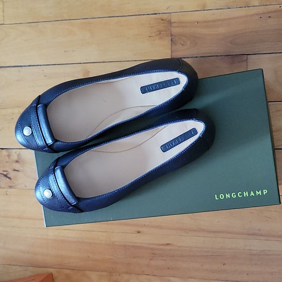 Longchamp navy leather ballet flats in size 36/6. - Picture 8 of 8